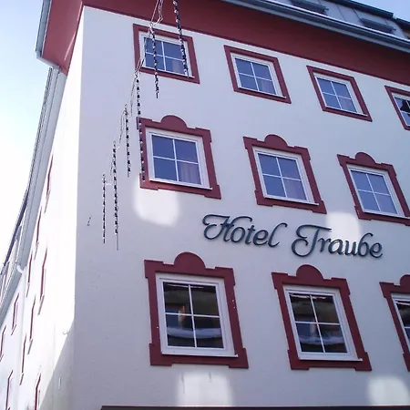 Traube Otel 3*