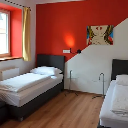 Hotel Traube 3*