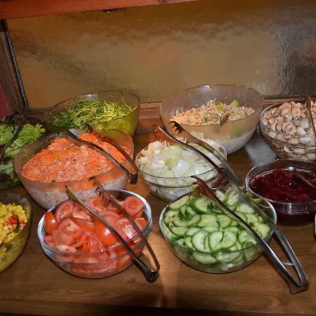 特劳伯酒店 酒店